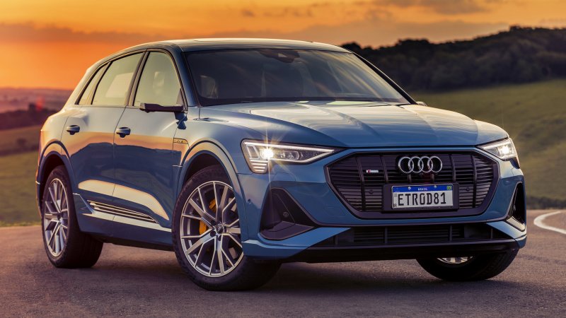 Ауди е трон 55 quattro