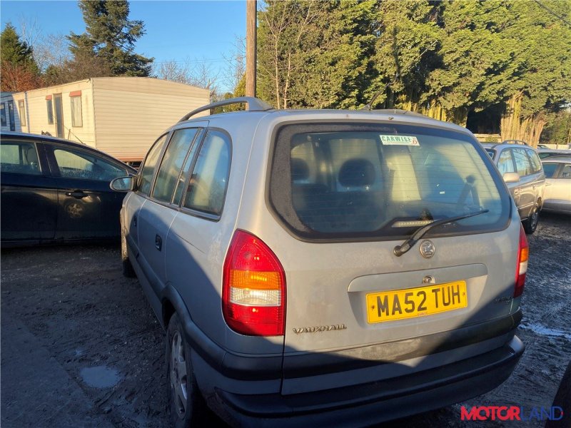 Opel Zafira b 2007 багажник