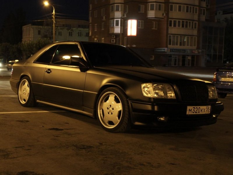 Mercedes Benz e w210