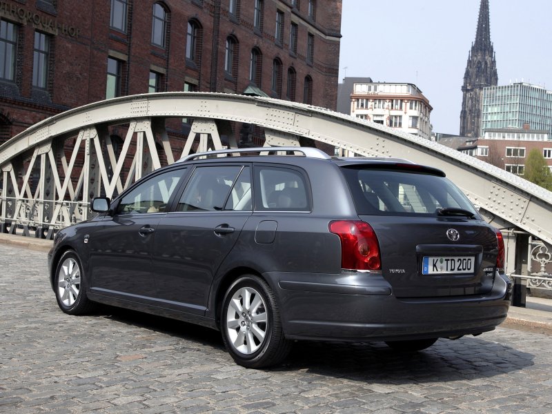 Toyota Avensis Wagon 2