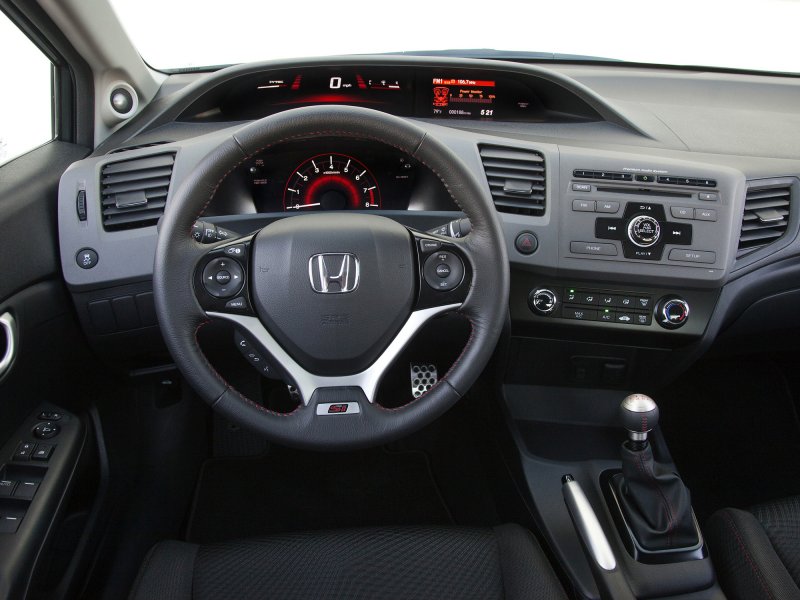 Honda Civic 2008 седан салон