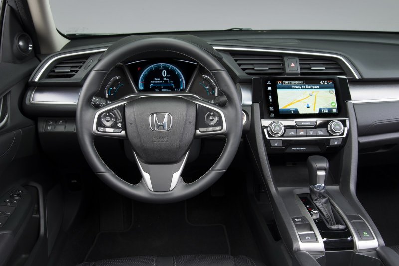 Honda Civic 2006 седан салон