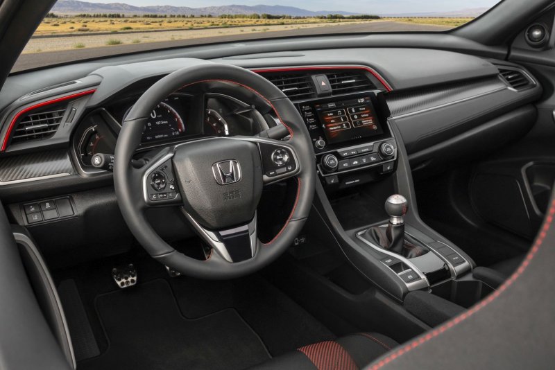 Honda Civic 8 седан салон
