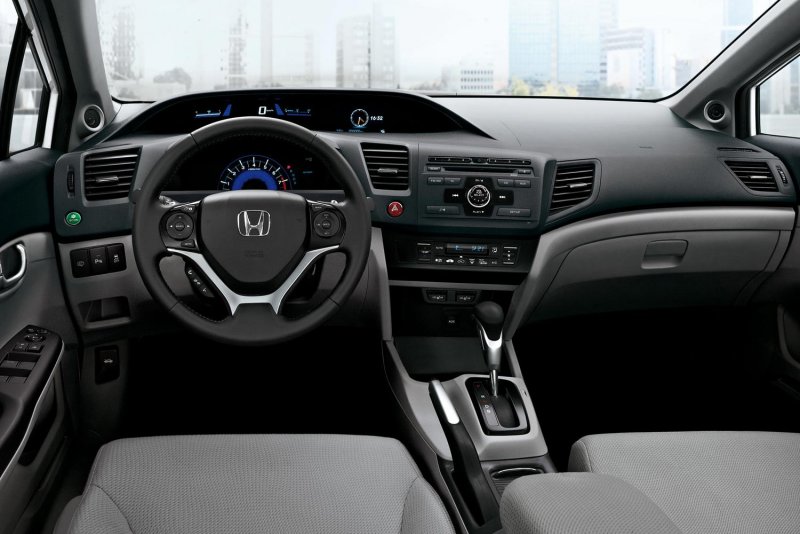Honda Civic 2012 седан салон