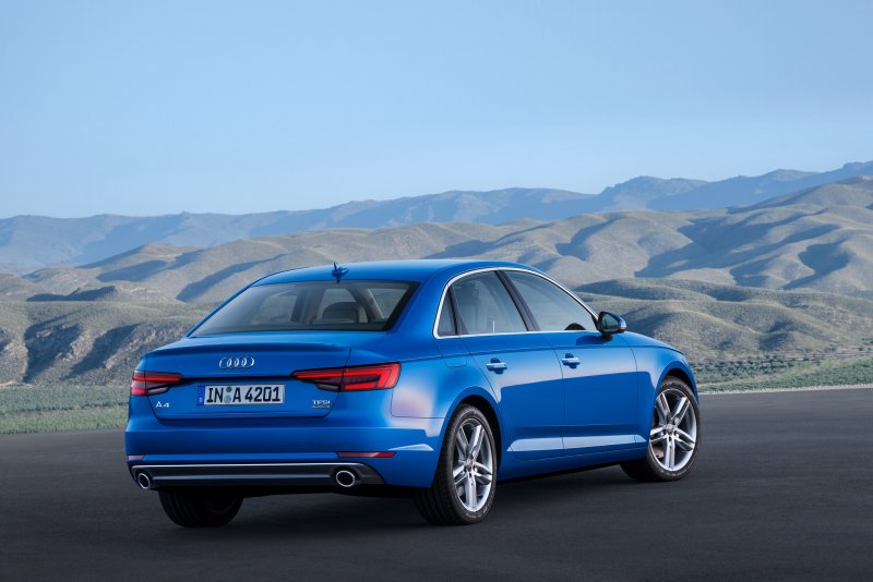 Audi a4 b9 2016