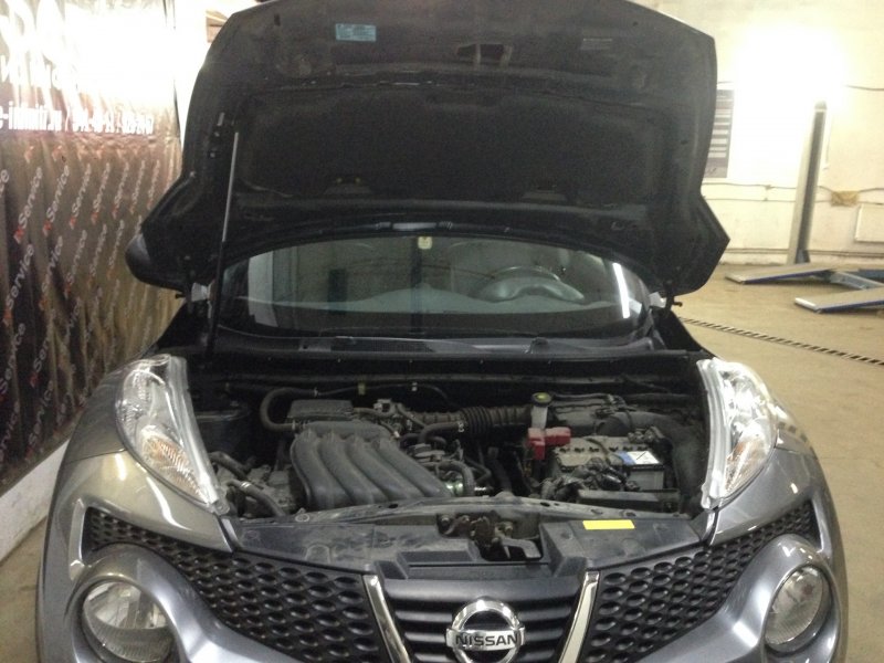 Nissan Juke 1.6 под капотом