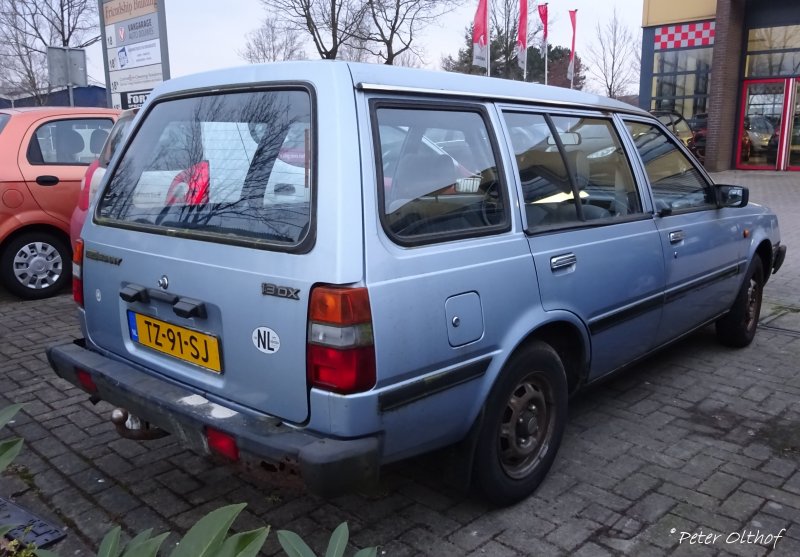 Nissan Sunny универсал 1987