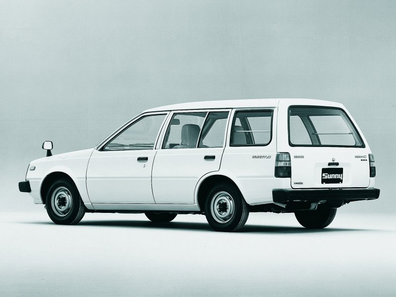 Nissan Sunny универсал 1986