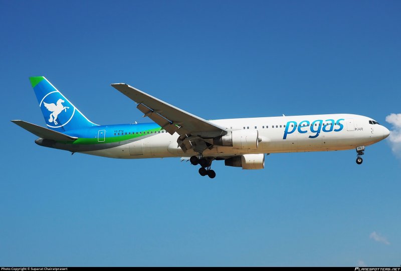 737-900 Пегас Флай