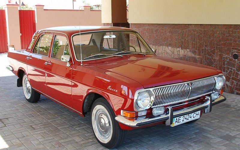 ГАЗ-24 автомобиль
