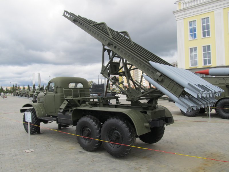 Боевая машина 13 (БМ-13)