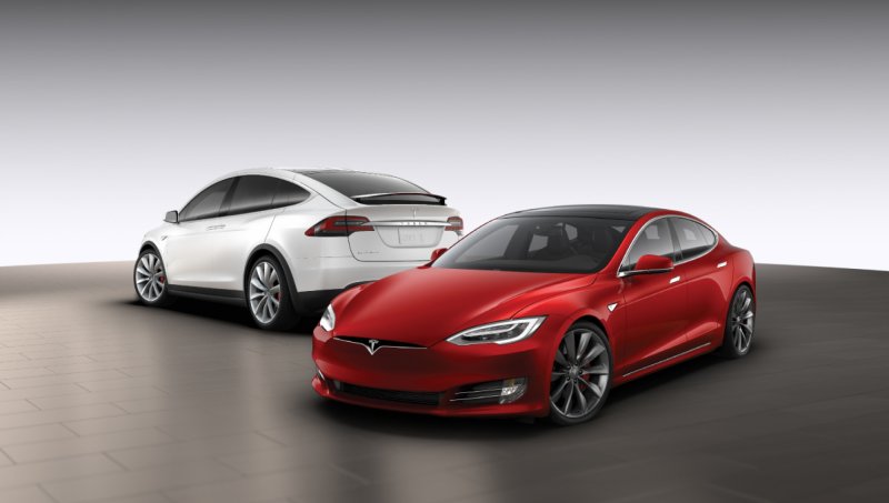 Автомобиль Tesla model x