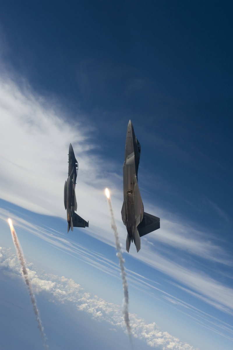 Самолет SR-71 Blackbird