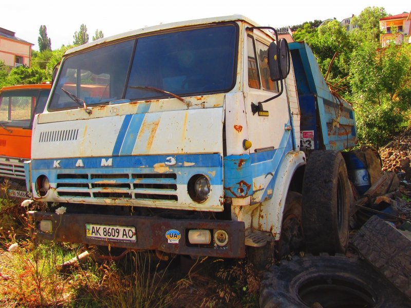 КАМАЗ 55111 Ржавый