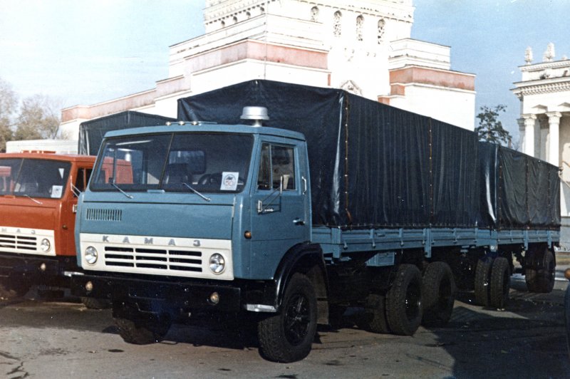 КАМАЗ 5320 грузовой