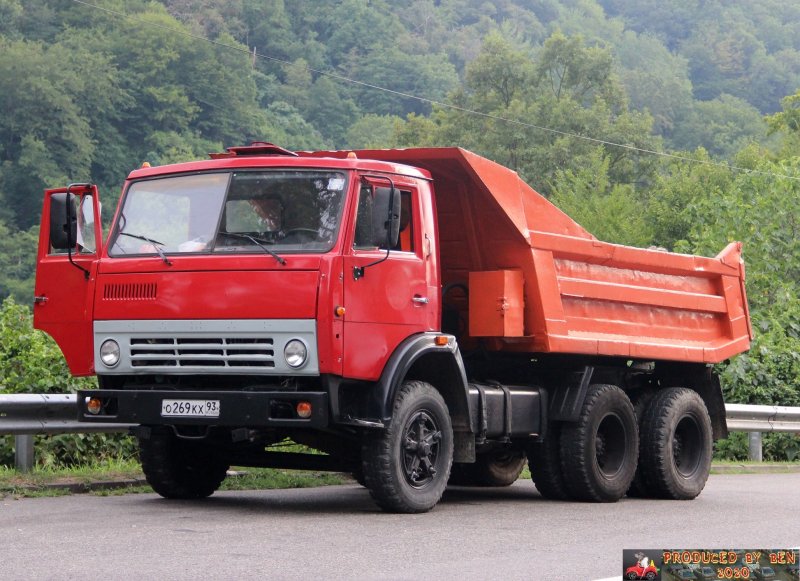 Грузовик КАМАЗ 55111
