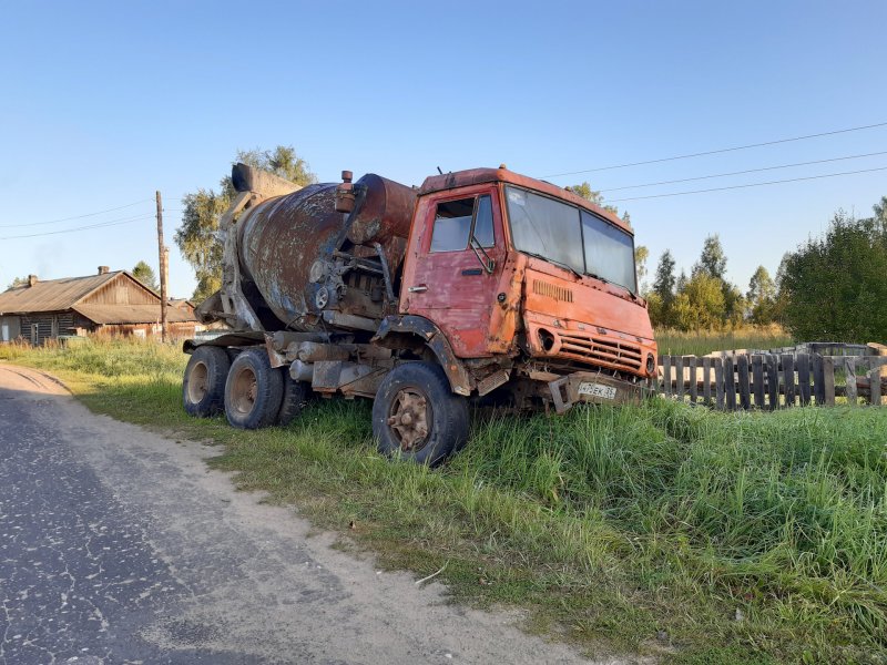 КАМАЗ 5320 грузовой заброшенный