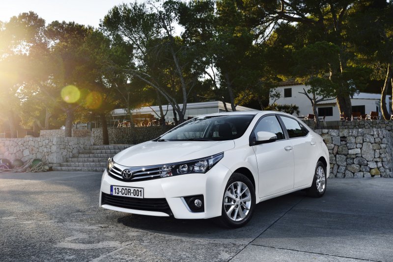 Toyota Corolla sedan 2016
