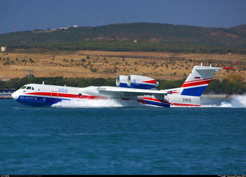 Новороссийск памятник самолет ил-2