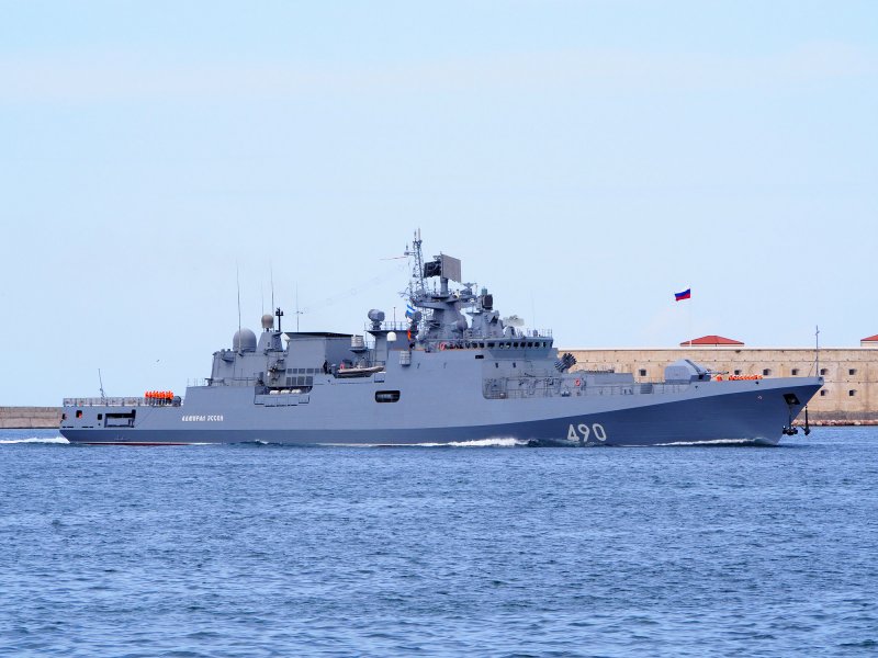 Корабль Адмирал Эссен