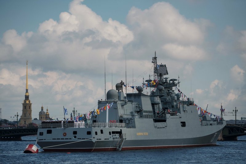 СКР Адмирал Эссен
