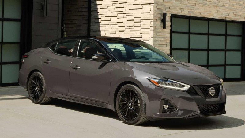 Nissan maxima a36