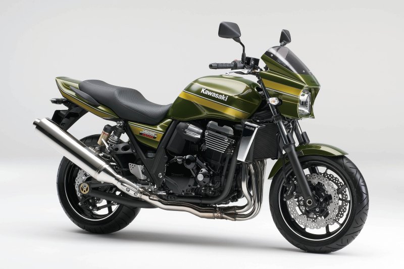 Кавасаки ZRX 1200r