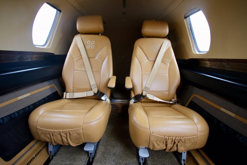 Eclipse 500 550 салон внутри