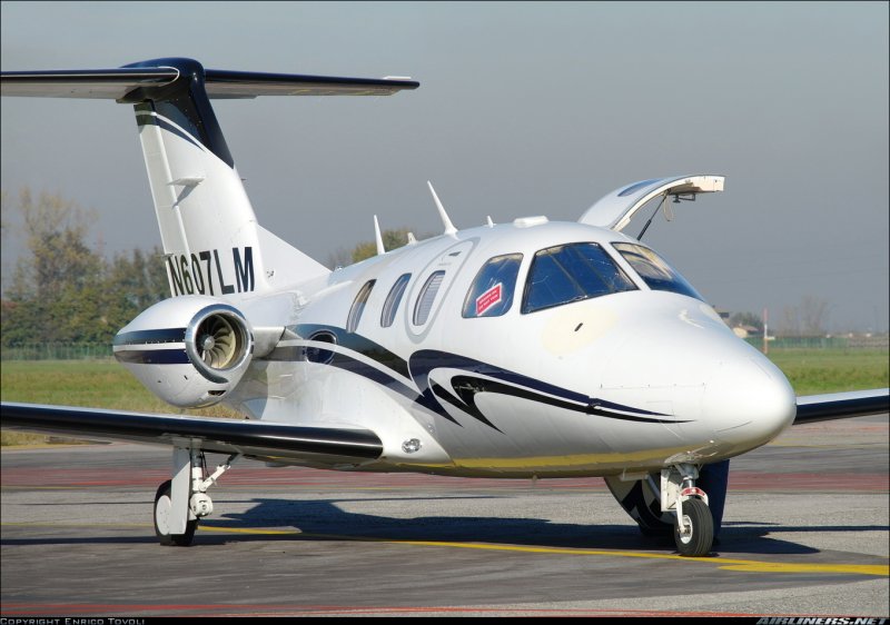 One Aviation Eclipse 550