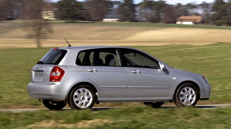 Kia Cerato, 2004 универсал