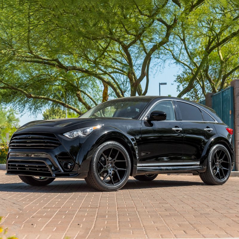 Infiniti qx70 черный
