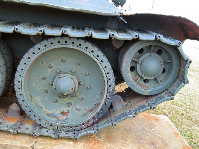 Гусеницы танка т-34
