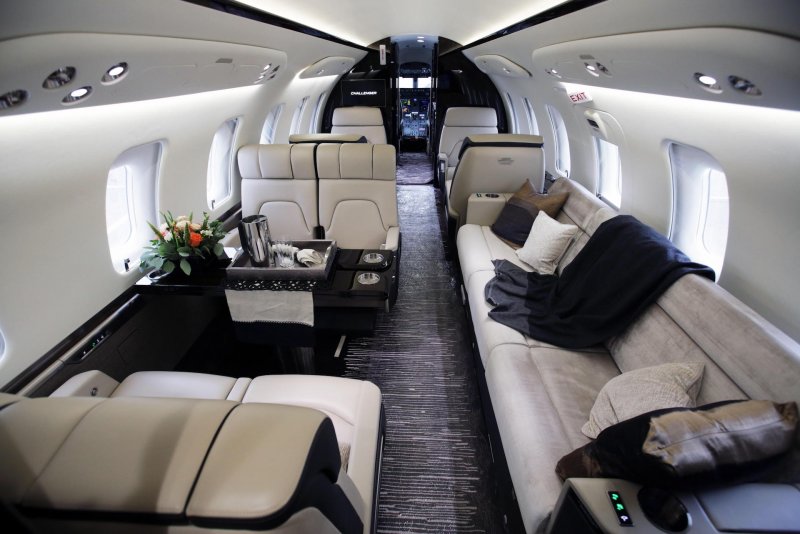 Bombardier Challenger 650 салон