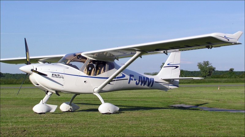 Tecnam p2202