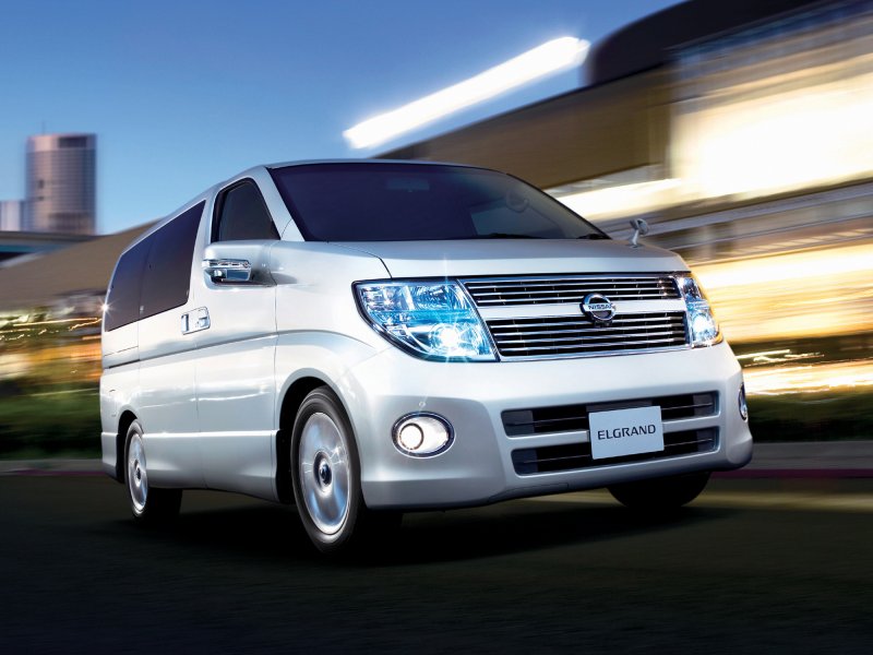 Nissan Elgrand e51