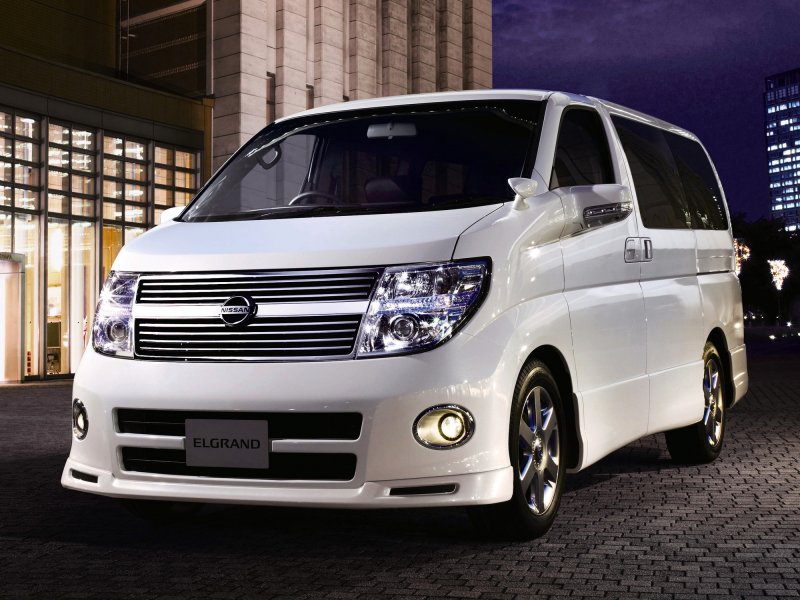 Nissan Elgrand e51