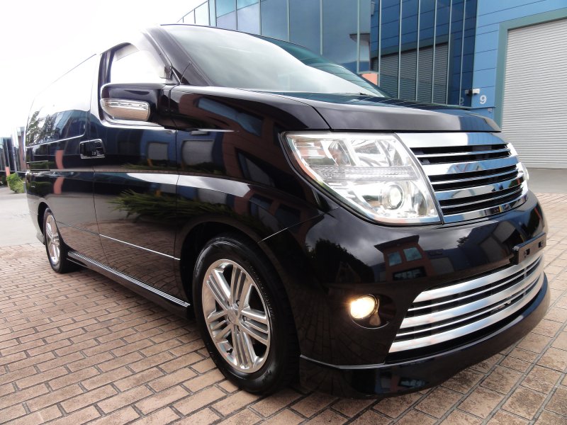 Nissan Elgrand 51