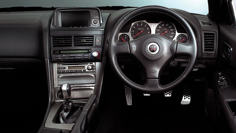 Nissan Skyline GTR 34 салон
