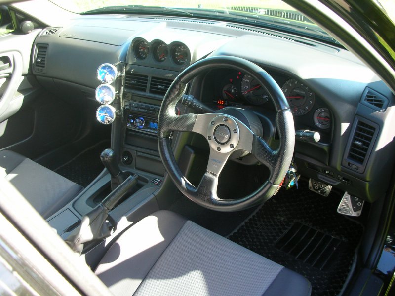 Nissan Skyline GTR r34 салон