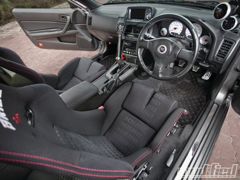 Nissan Skyline r34 салон