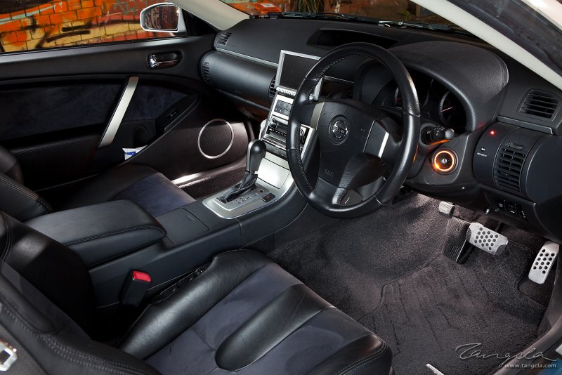 Nissan Skyline v35 салон