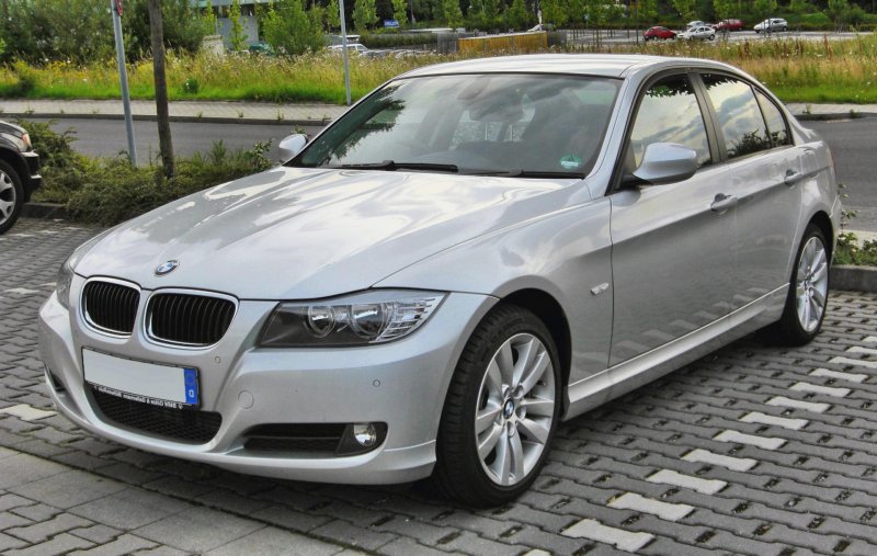 БМВ 320 е90 Рестайлинг