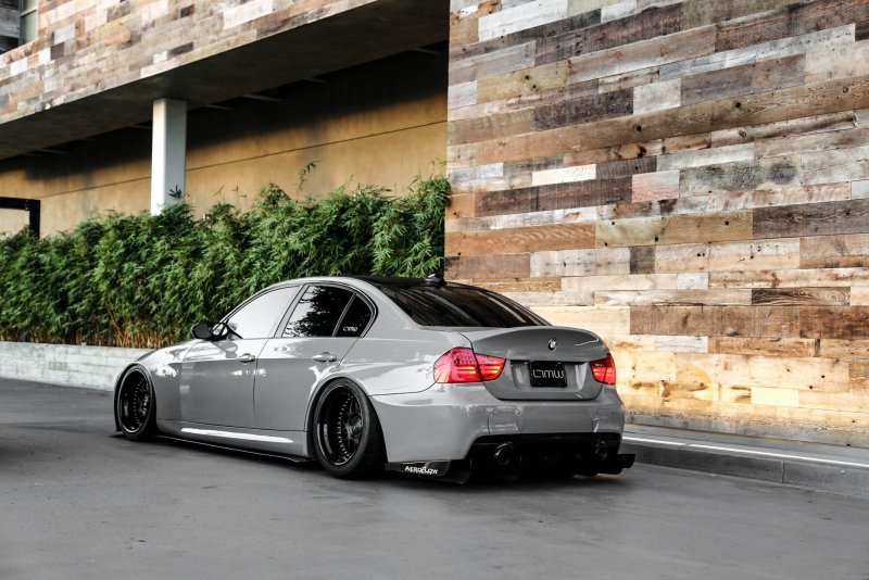 BMW e90 335i