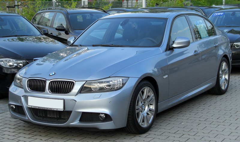 BMW 325 e90