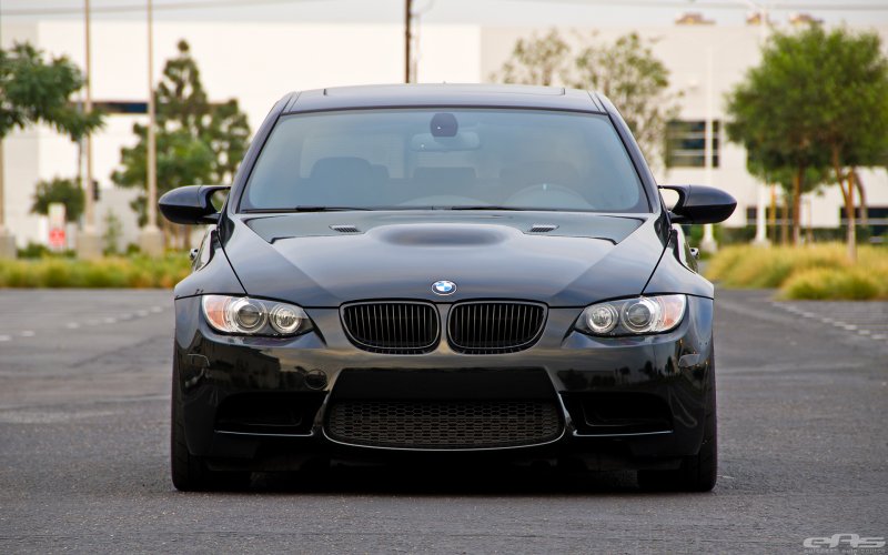 BMW m3 e90 черная