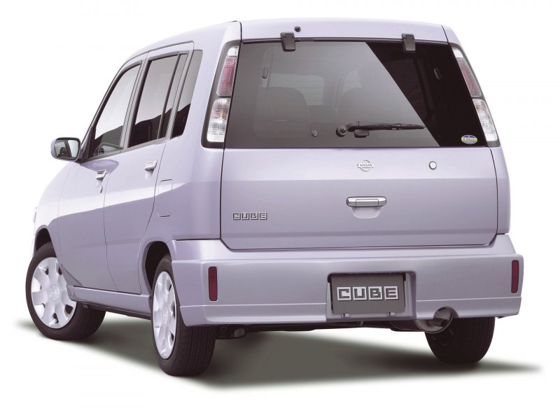 Nissan Cube i (z10)