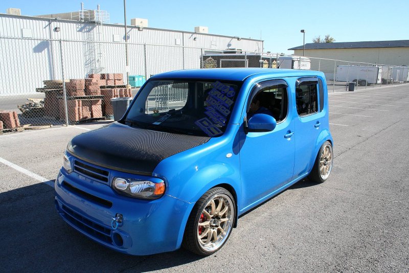 Nissan Cube Tuning