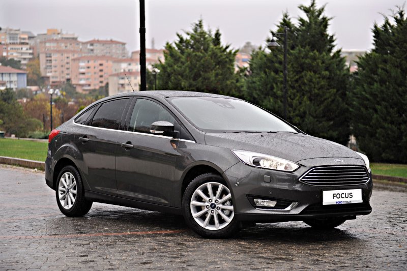 Ford Focus 2015 черный