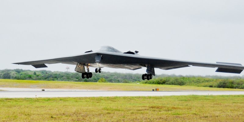 B1 Lancer