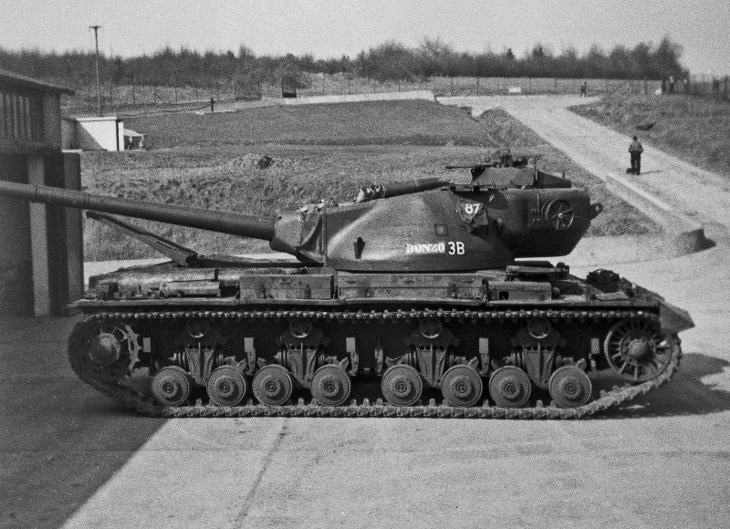 Conqueror mk1 танк